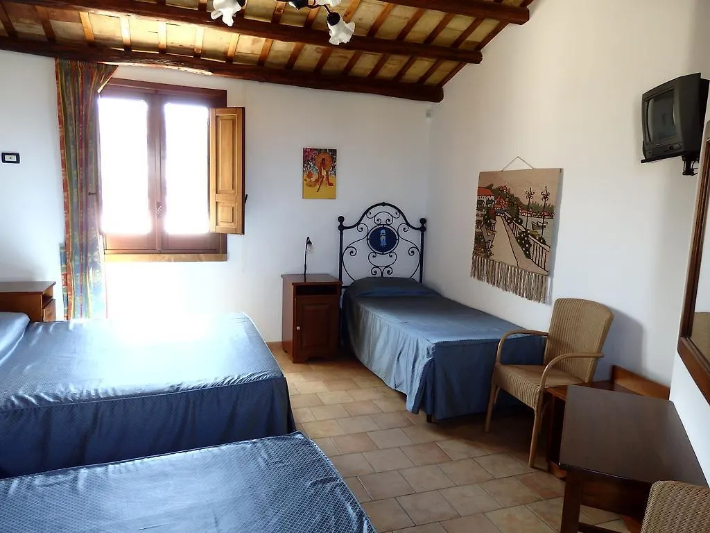 קוסטונאצ'י Baglio Cofano Rooms & Relax 3*,