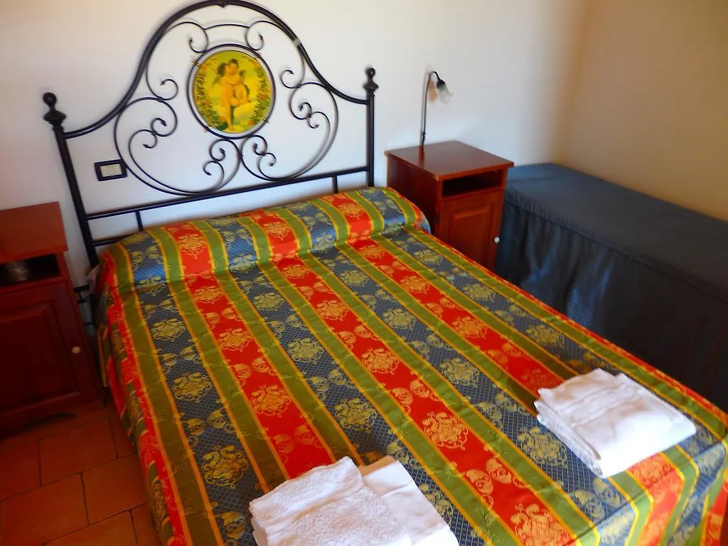 קוסטונאצ'י Baglio Cofano Rooms & Relax מלון