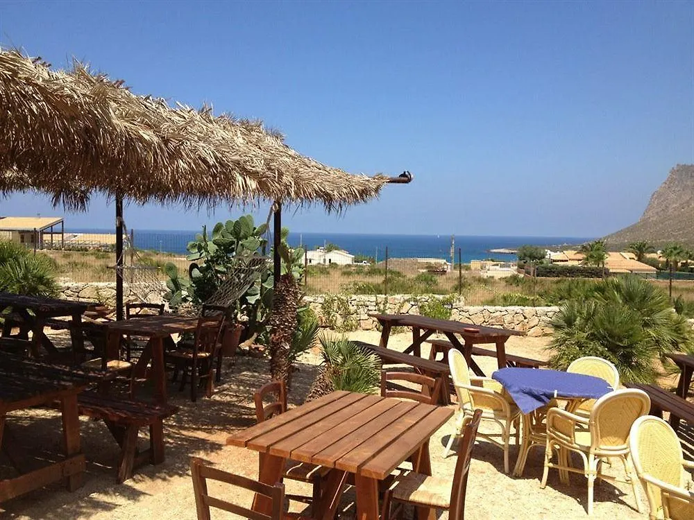 קוסטונאצ'י Baglio Cofano Rooms & Relax מלון