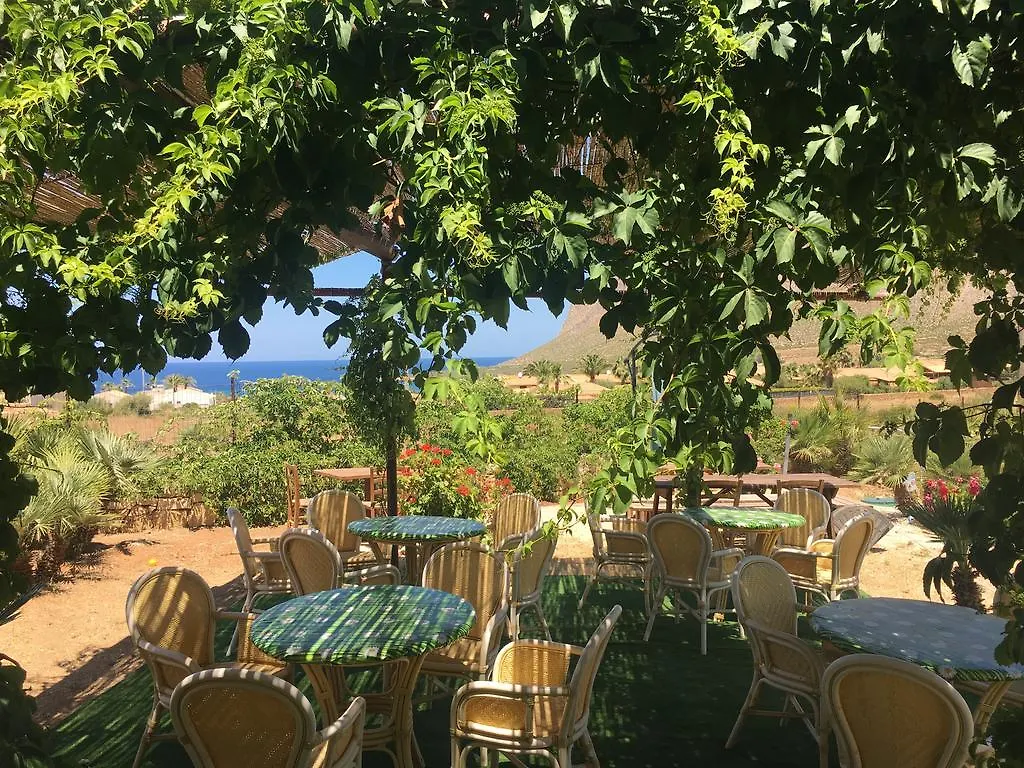 מלון קוסטונאצ'י Baglio Cofano Rooms & Relax