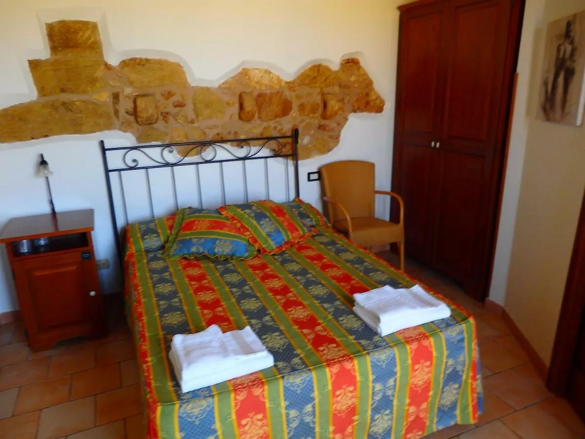 קוסטונאצ'י Baglio Cofano Rooms & Relax 3*,  איטליה